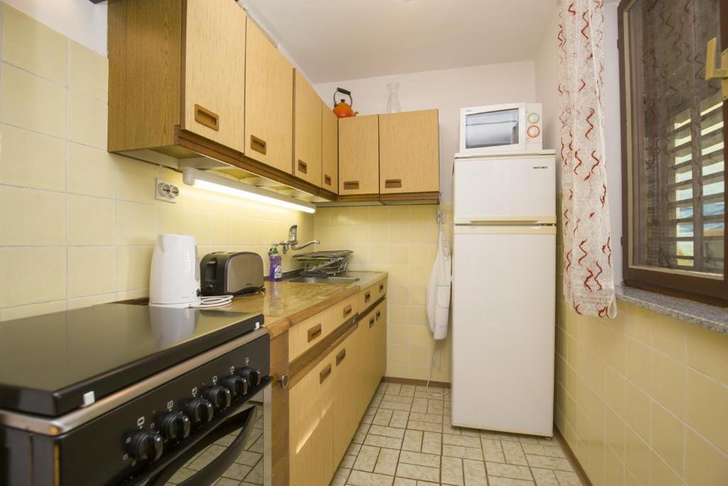 Apartman Laurus Malinska Εξωτερικό φωτογραφία